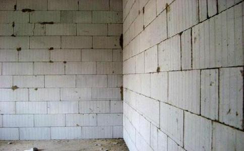 蒸壓加氣塊設(shè)備來(lái)引領(lǐng)行業(yè)發(fā)展